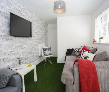 Studio to rent - Photo 3