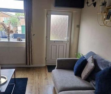 Long Row, Shardlow, DE72 - Photo 1