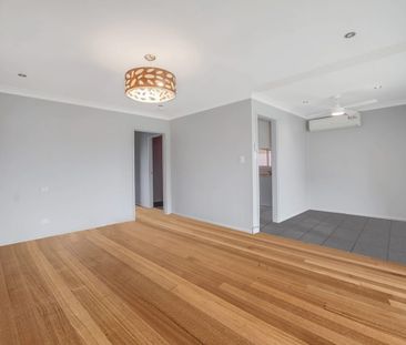 Comfort, Space and Location - The Perfect Family Package! - Photo 2