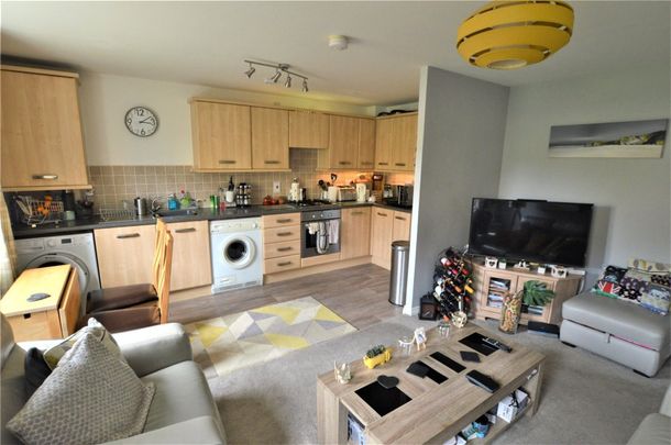 Madison Close, Hayle, Cornwall, TR27 - Photo 1