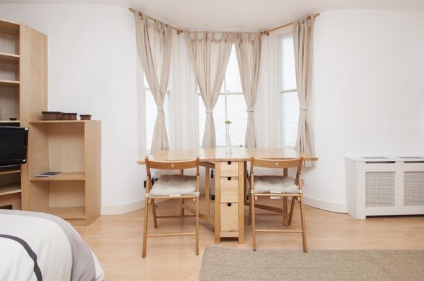 Flat 03 Belgrave Road, Pimlico SW1V 2BL - Photo 1