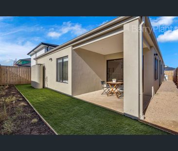 7 Portobello Way, Fraser Rise, Vic 3336 - Photo 5