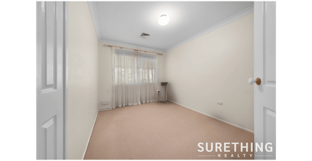 "Charming family sanctuary immersed in sun washed gardens" - Photo 2