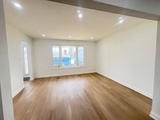 For Lease - 23 Robertson Lane, Belleville, Ontario - Photo 1
