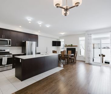 For Lease - 257 Finsbury Avenue, Stittsville - Munster - Richmond, ... - Photo 4