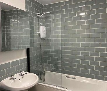 Montonmill Gardens, Monton, Manchester, M30 - Photo 6