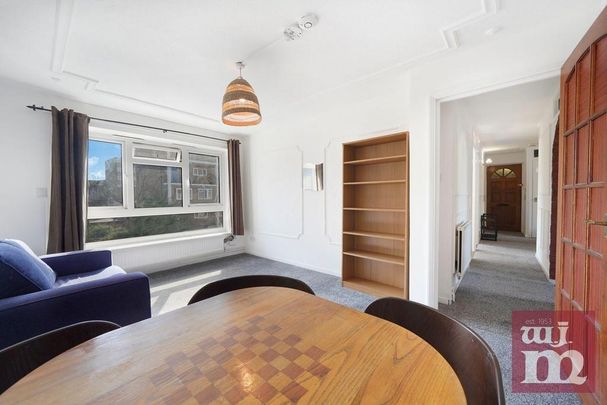 3 bedroom flat to rent - Photo 1
