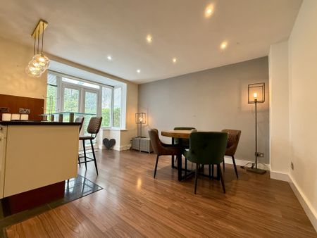 Beacon Avenue, Fulwood - Photo 2