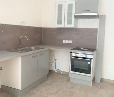 Location Appartement 2 pièces 45m² FONTENAY TRESIGNY 77610 - Photo 1