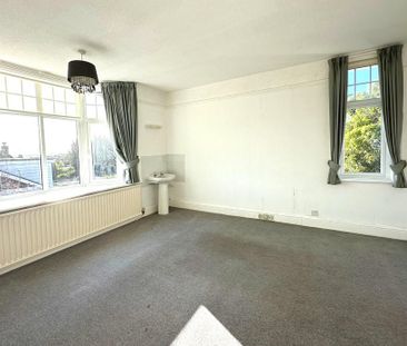 5 bedroom detached house to rent - Photo 5