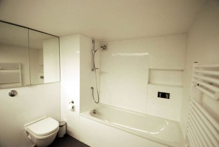 Studio Flat, Cleaver Square, SE11 - Photo 4