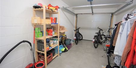 Appartement te huur in Assenede voor € 825 met 1 slaapkamer - Photo 2