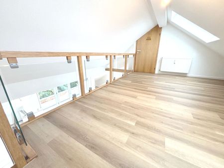 Konz: Frisch renovierte 97 m² Maisonettewohnung – 4 Zimmer, Balkon, lichtdurchflutet. - Photo 4