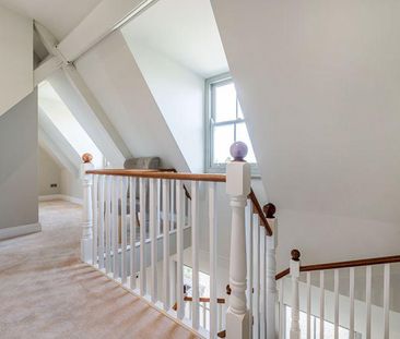 5 bedroom character property to rent - Photo 1