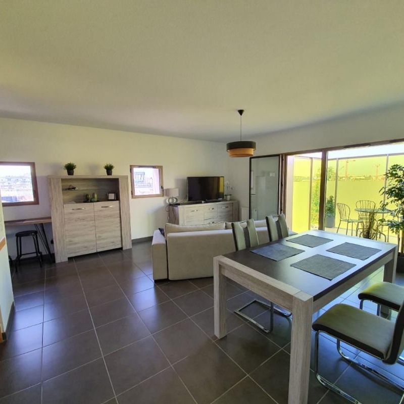 Location Appartement 5 pièces Meublé 95m² BORDEAUX 33300 - Photo 1