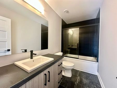 For Lease - 1232 Monblanc Crescent, Russell, Ontario - Photo 3