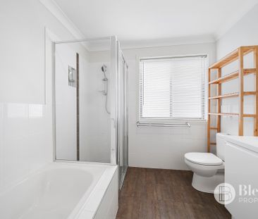 16/140 Plimsoll Drive, Casey ACT 2913 - Townhouse For Rent | Domain - Photo 3