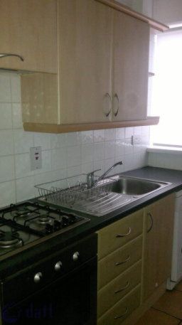 Three bed house , Clontarf - Photo 3