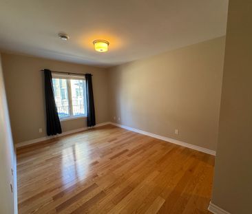 For Lease - 300 Solstice Crescent Unit# Unit 105, Russell, Ontario - Photo 6