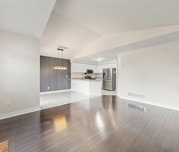 For Lease - 66 Telegraph Drive, Whitby, Ontario - Photo 4