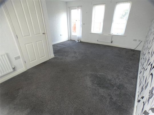 2 bedroom bungalow to rent - Photo 1