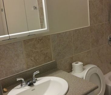 1010 Brazier Street, Manitoba, R2K 2P4, Winnipeg - Photo 5