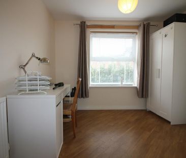 3 bedroom terraced house to rent - Photo 4