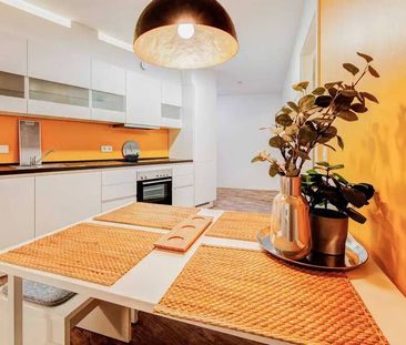 NUR FÜR STUDENTEN - Vollständig möbliertes Privatzimmer in einer 5-... - Foto 1