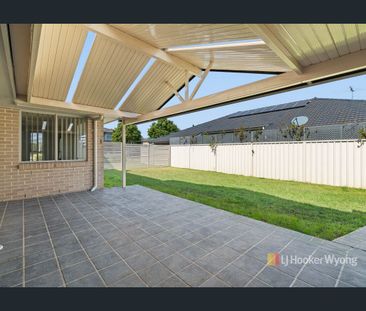 5 Merimbula Place, Woongarrah, NSW 2259 - Photo 5