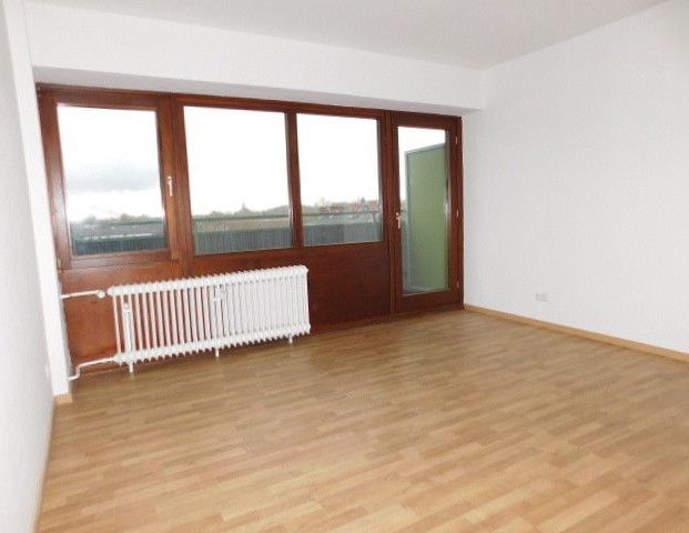 ***Tolle 2-Zimmerwohnung mit Laminat und 2 Balkone*** - Photo 1