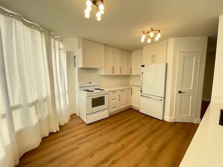 For Lease - 1300 Islington Avenue Unit# 1208, Toronto, Ontario - Photo 5