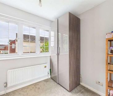Woosehill Lane, Wokingham, Berkshire, RG41 - Photo 3