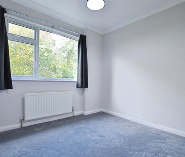 3 bedroom end of terrace house to rent - Photo 5