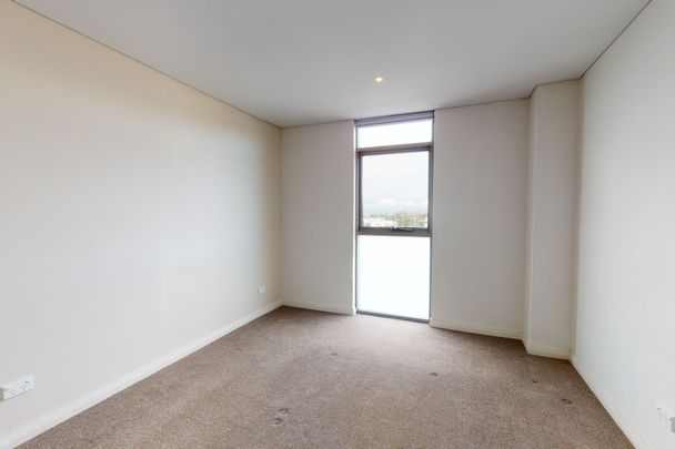 704/335 Wharf Road, Newcastle NSW 2300 - Photo 1