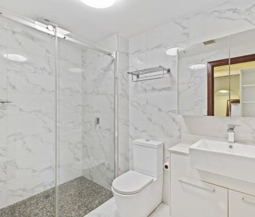 39/29 Woods Street - Photo 1