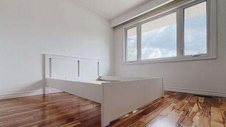 For Lease - 10 Silverview Drive, Toronto, Ontario - Photo 5