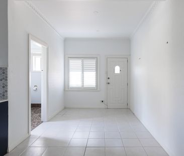 3/79 Tooke Street, Cooks Hill NSW 2300 - Apartment For Rent | Domain - Photo 5