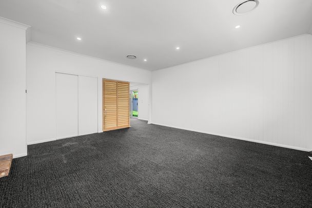 11 Le Mans Drive - Photo 1