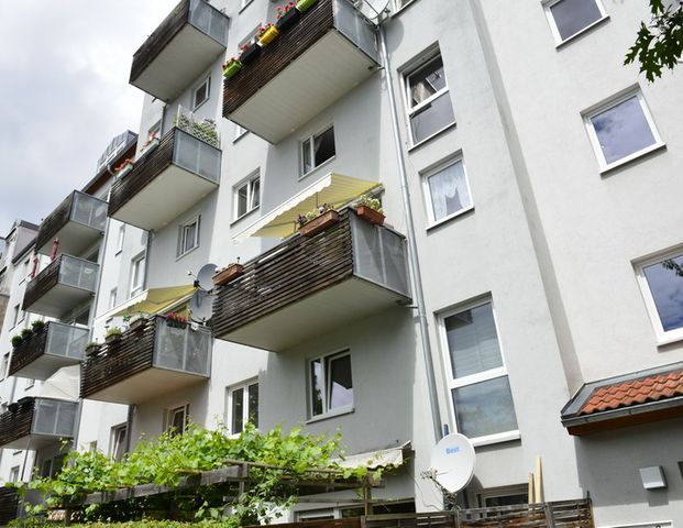 EOF-geförderter Wohnraum - Einkommensstufe II notwendig: 4,0-Zimmer-Wohnung in Nürnberg - Foto 1