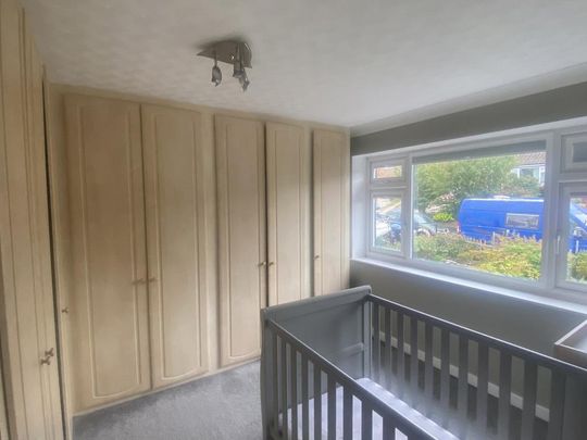 3 bedroom semi-detached house to rent - Photo 1