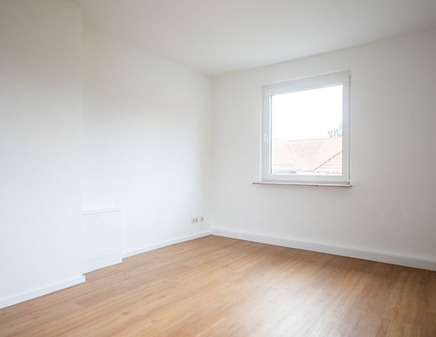 Modern renovierte Singlewohnung mit Einbauküche und Fußbodenheizung in Bielefelds östlicher City - Foto 1