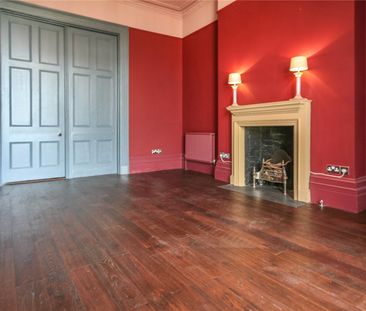 Lansdown Terrace, - Photo 2