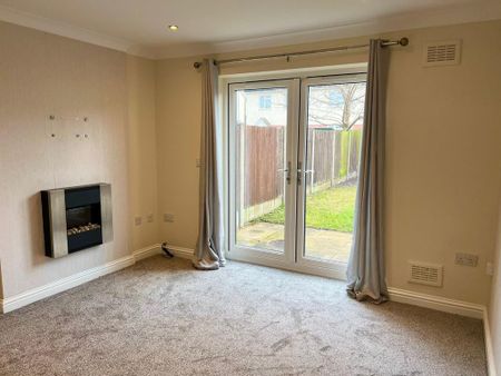 2 bedroom terraced house to rent - Photo 2