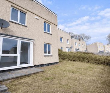 3 bedroom end of terrace house to rent - Photo 5