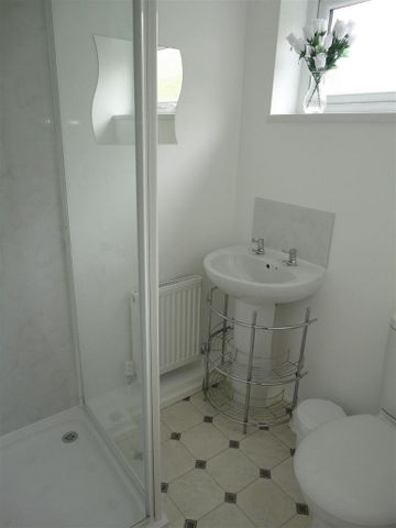 5 bedroom house to rent - Photo 4