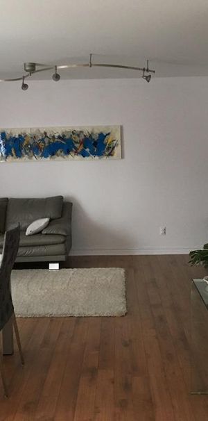 4.5 À LAVAL TRÈS TRANQUILLE AVEC ASCENSEUR! - Photo 1