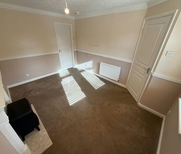 Bramble Walk, Overseal, DE12 - Photo 1