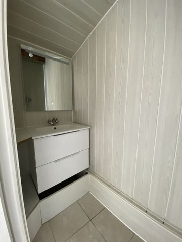 Location Appartement 4 pièces 65m² BETHUNE 62400 - Photo 2