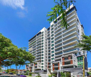 1 Bedroom Apartment Milton Precinct - Photo 2