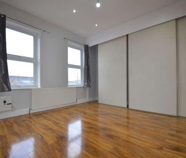 Stanwell Road, Ashford, TW15 - Photo 2